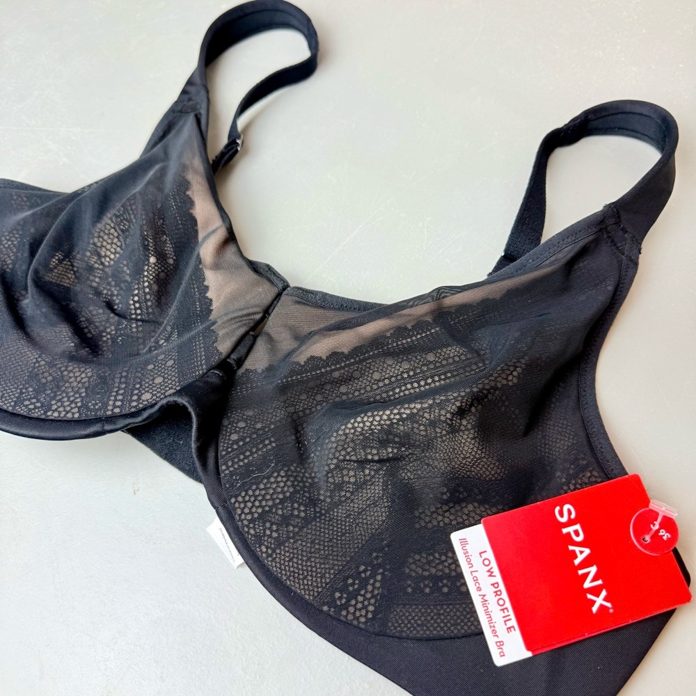 NWT Spanx Illusion Lace Low Profile Minimizer Bra Black Underwire Size 36C